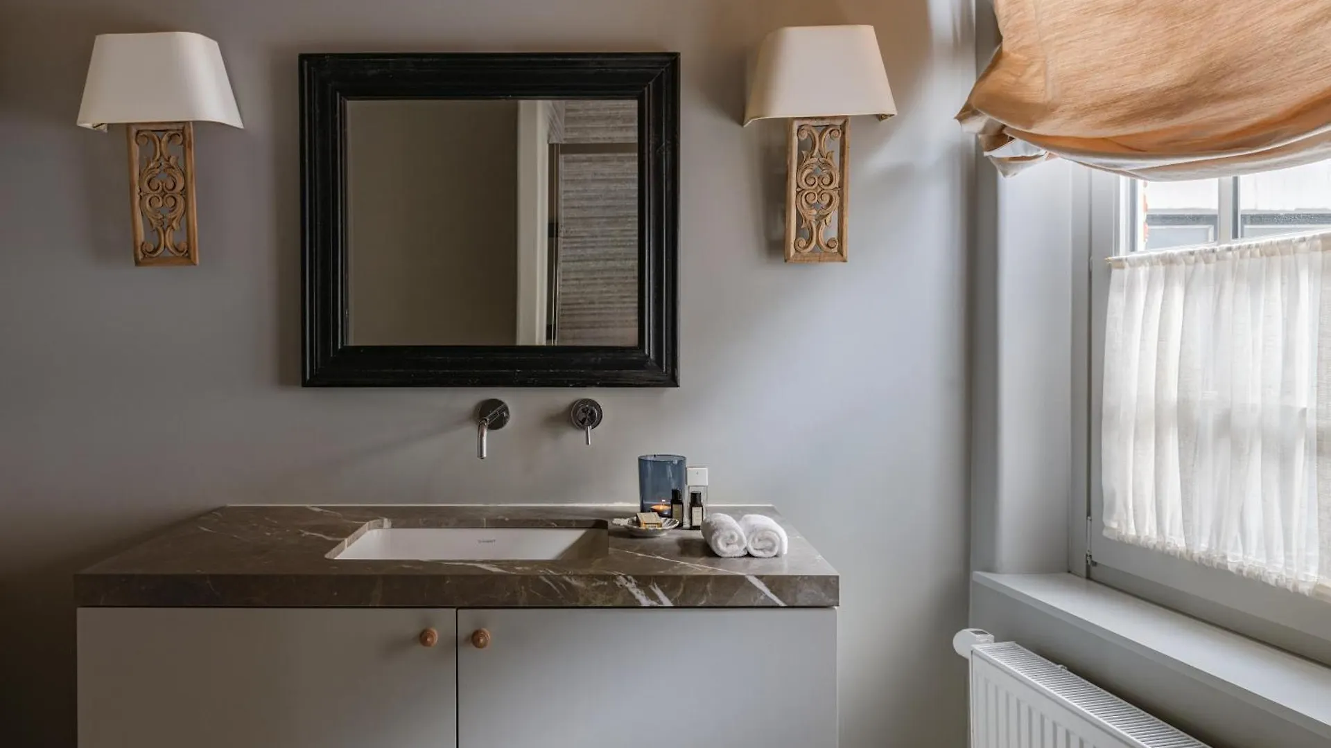 Guesthouse Aubrey - Charming Cottage In The Heart Of Brugge Nyaraló